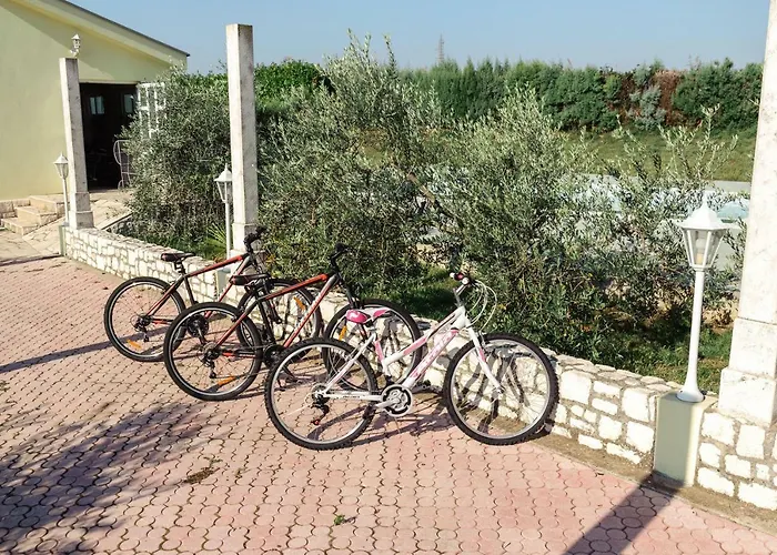 Villa Usce *